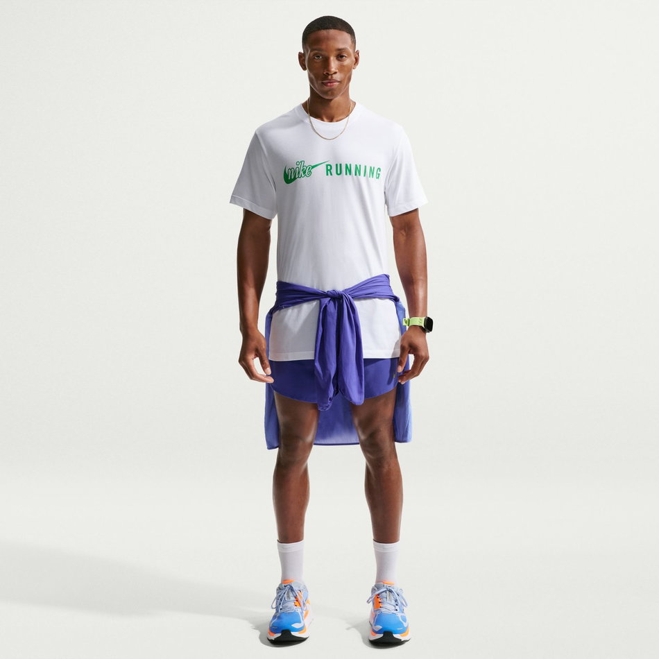Dri-FIT Tee Std Run DNA Erkek Beyaz Tişört
