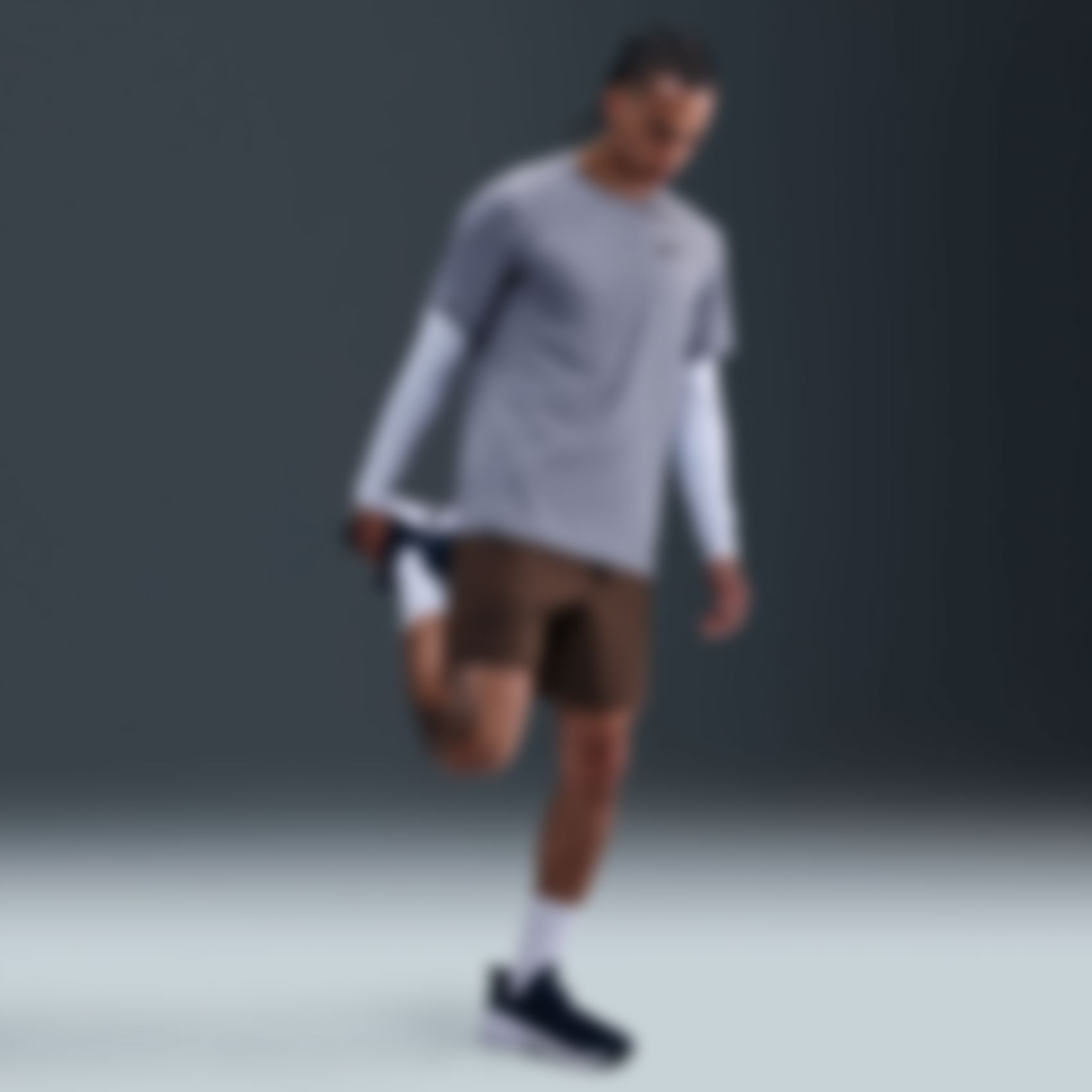 NIKE - Dri-FIT Unlimited Woven 7