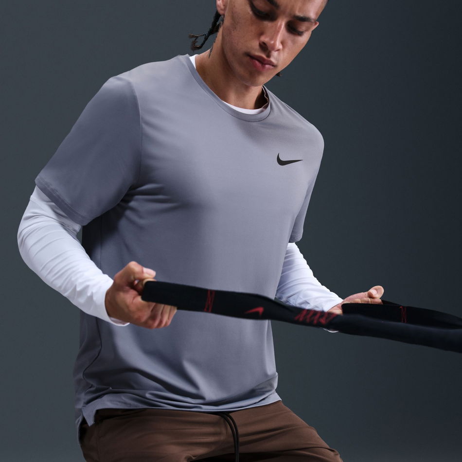 Dri-FIT Unlimited Woven 7