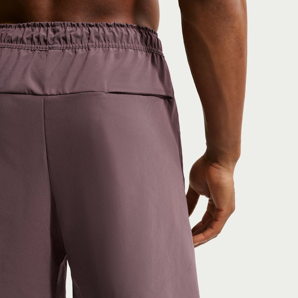 Dri-FIT Unlimited Woven 7