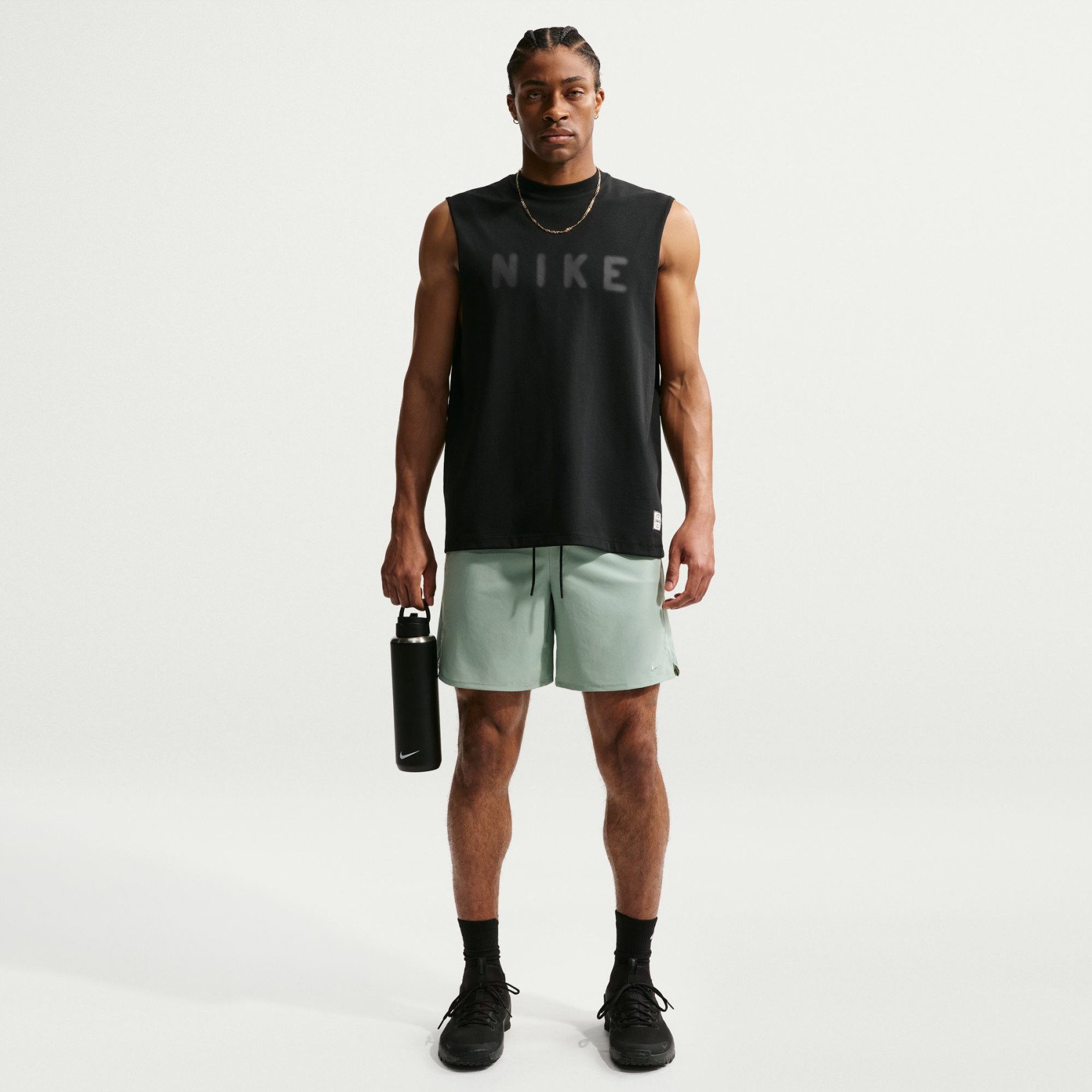 NIKE - Dri-FIT Unlimited Woven 7