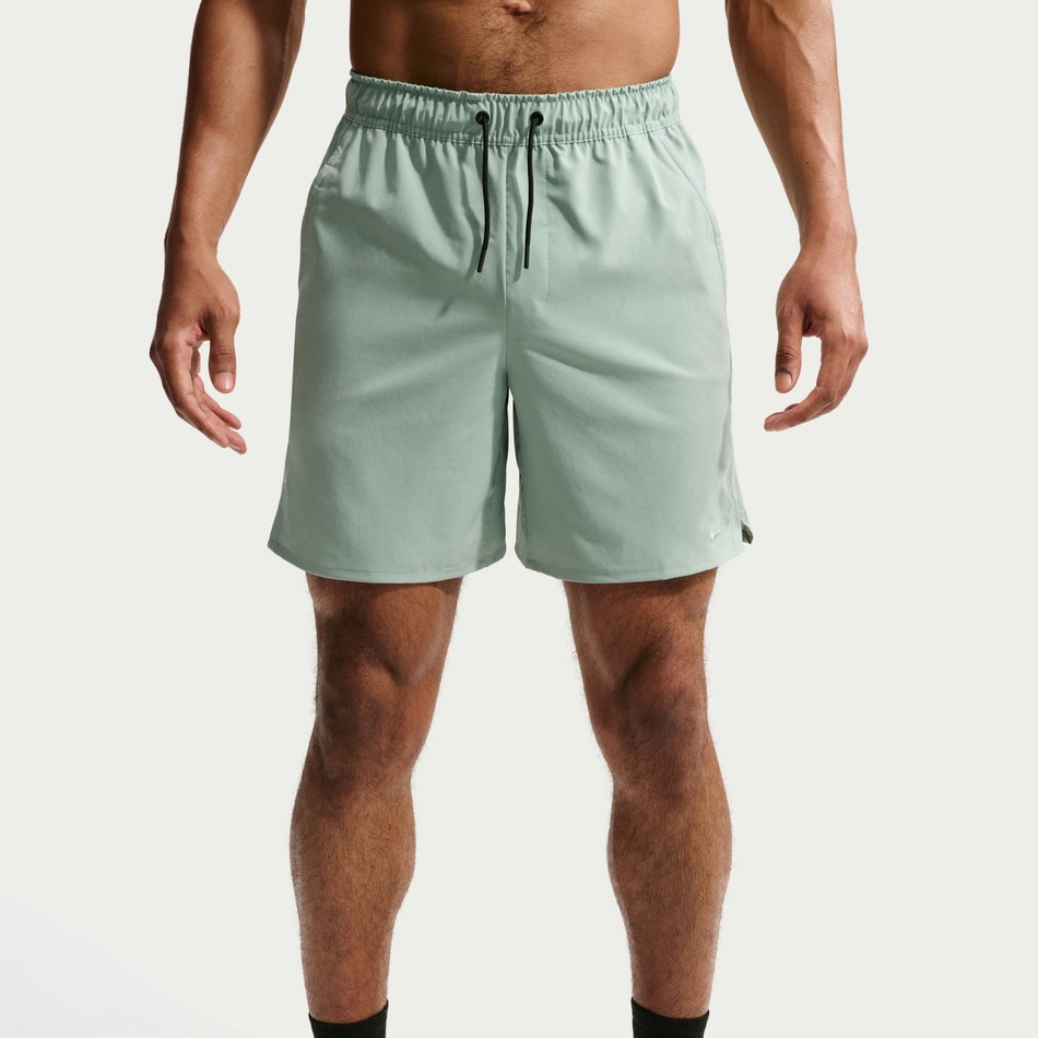 Dri-FIT Unlimited Woven 7