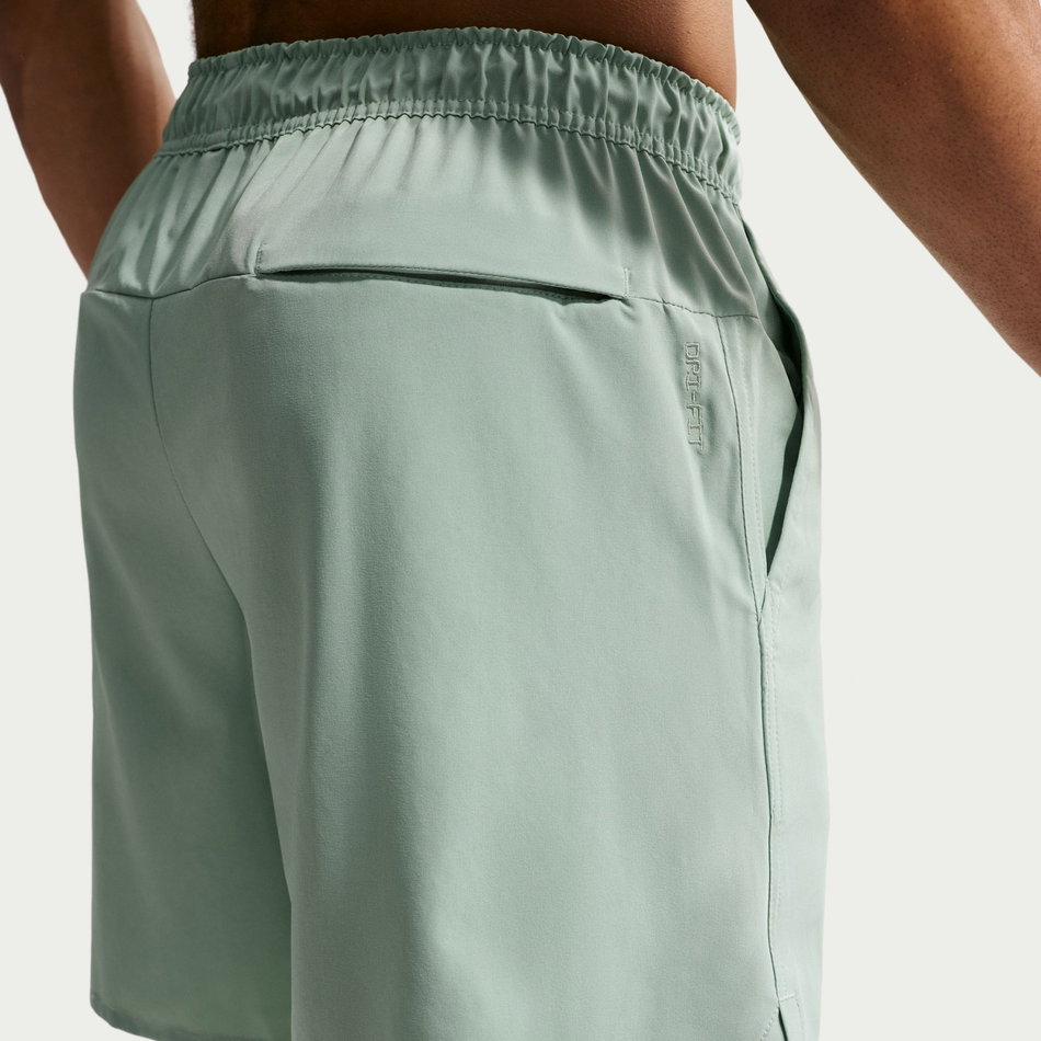 Dri-FIT Unlimited Woven 7