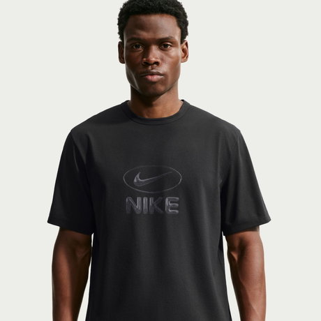 NIKE - Dri-FIT Uv Hyverse Top Fld Gfx Erkek Siyah Tişört (1)