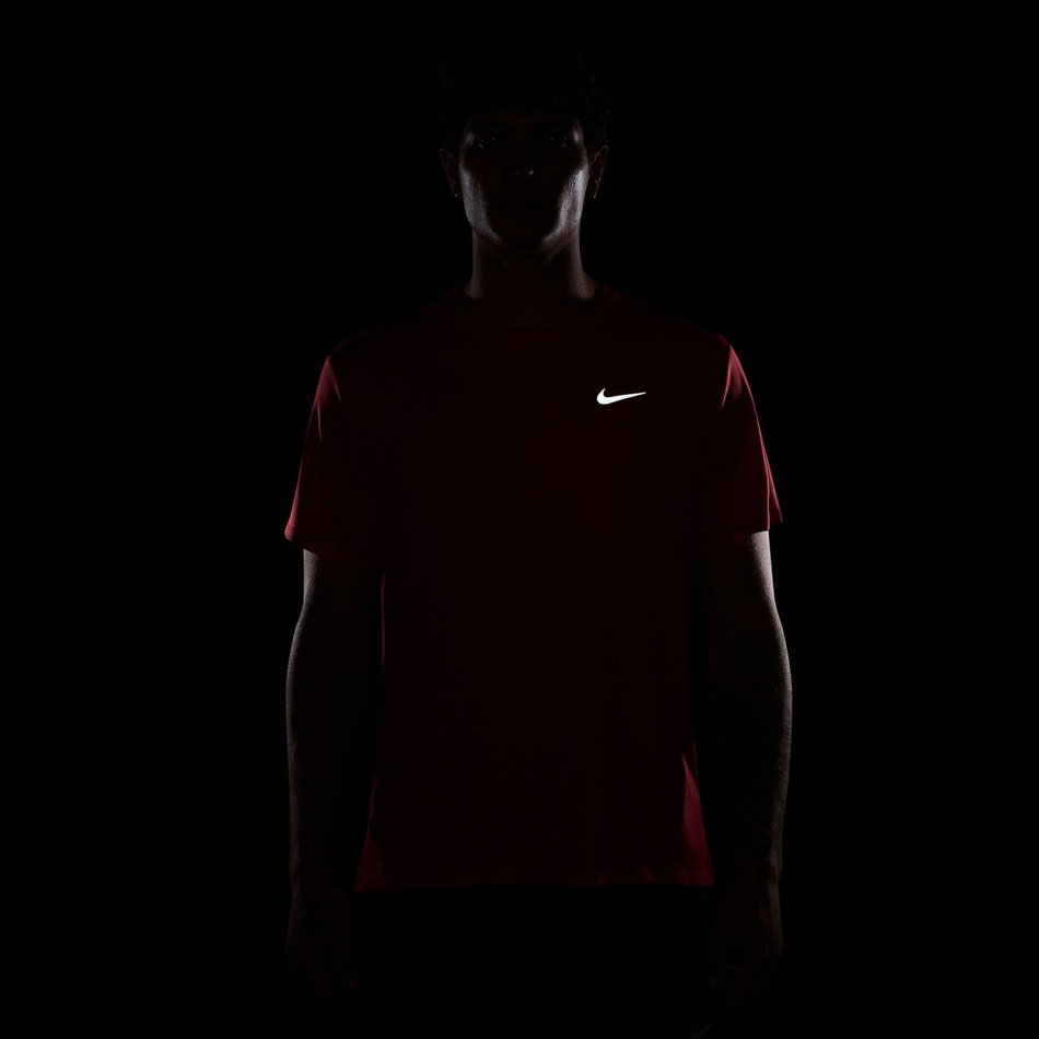 Dri-FIT Uv Miler Ss Erkek Kırmızı Tişört