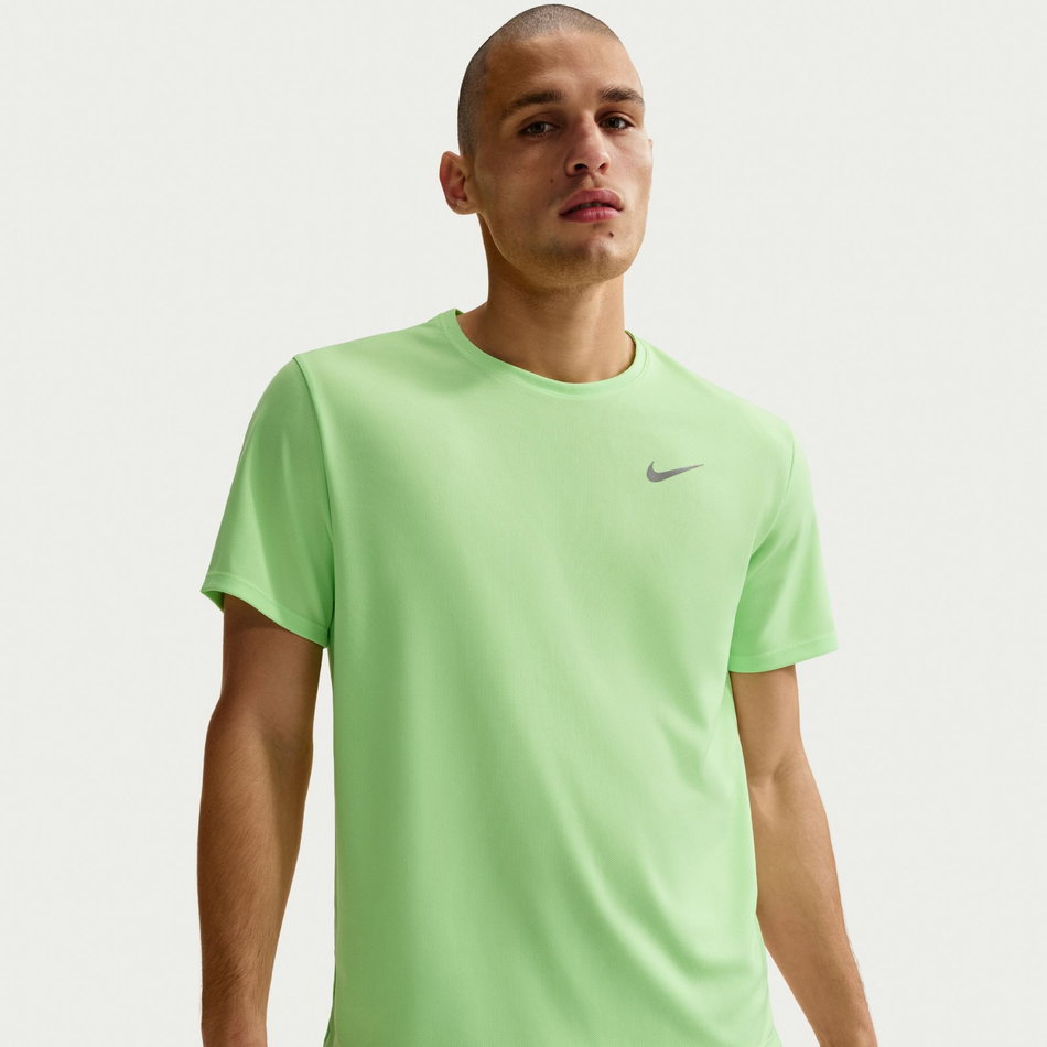 Dri-FIT Uv Miler Ss Erkek Yeşil Tişört