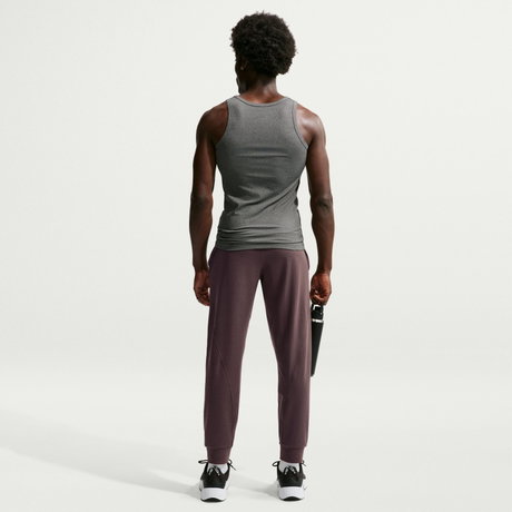 NIKE - Dri-FIT Uv Primary NanoKnit Jogger Erkek Kahverengi Eşofman Altı (1)