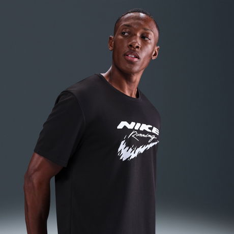 NIKE - Dri-FIT UV Run Energy Miler SS Erkek Siyah Tişört (1)