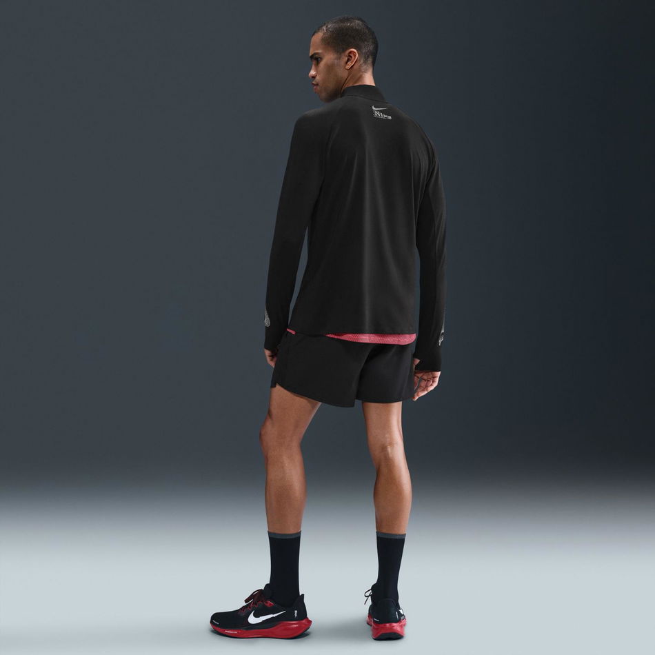 Dri-FIT UV Run Energy Stride HZ Erkek Sweatshirt