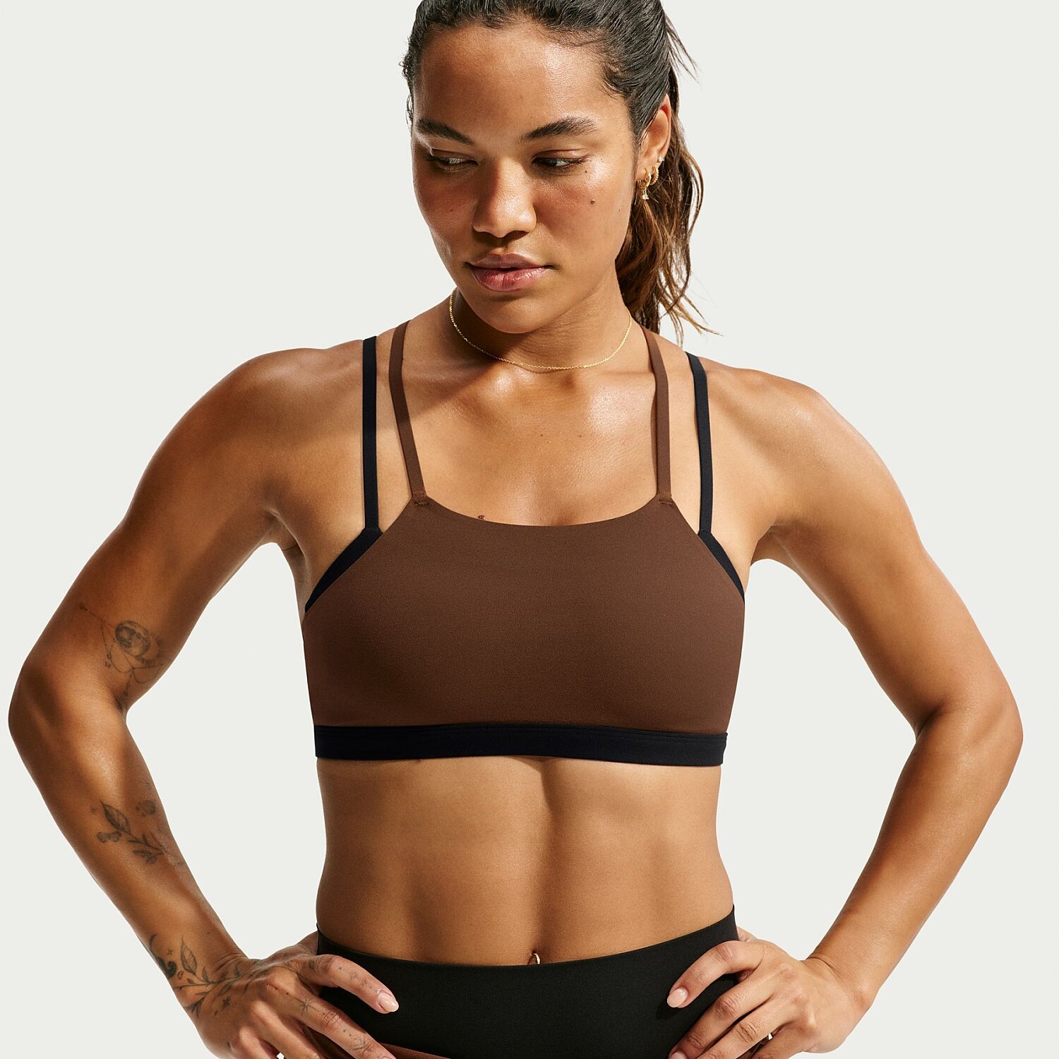Женский спортивный бра Nike Dri-FIT Zenvy Layer Bra Kahverengi Sporcu Sütyeni
