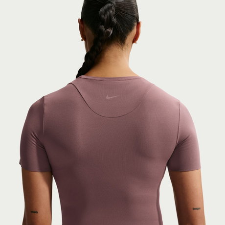 NIKE - Dri-FIT Zenvy Ss Top Kadın Kahverengi Tişört (1)