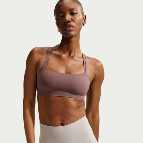 NIKE - Dri-FIT Zenvy Strappy Bra Pedli Kadın Sporcu Sütyeni