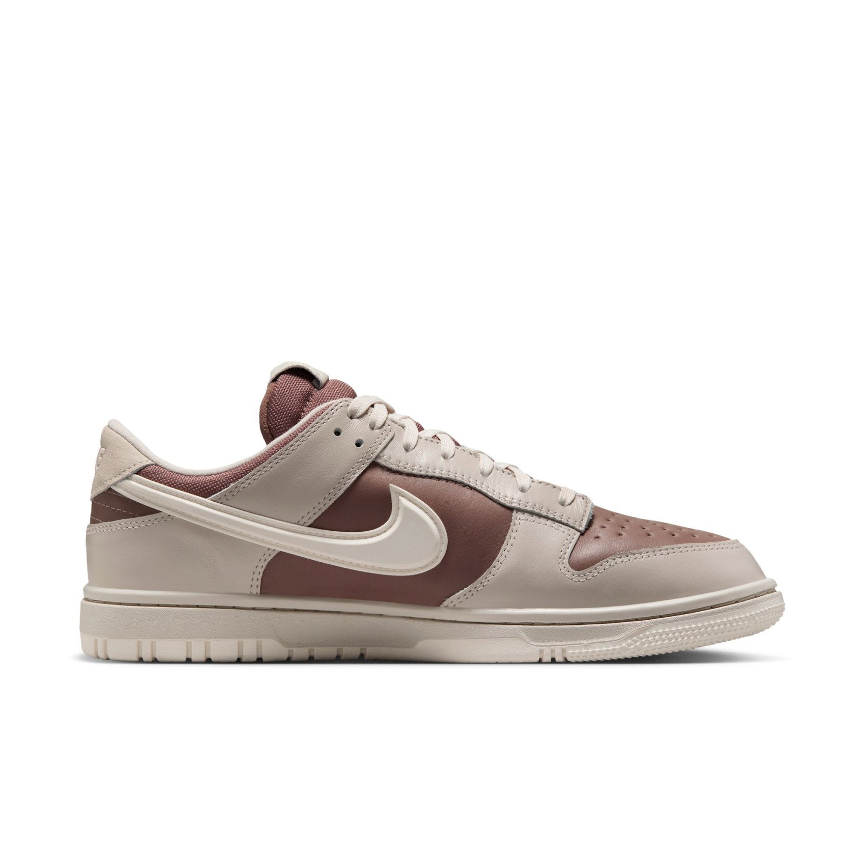 Nike Bej Nike Dunk Low