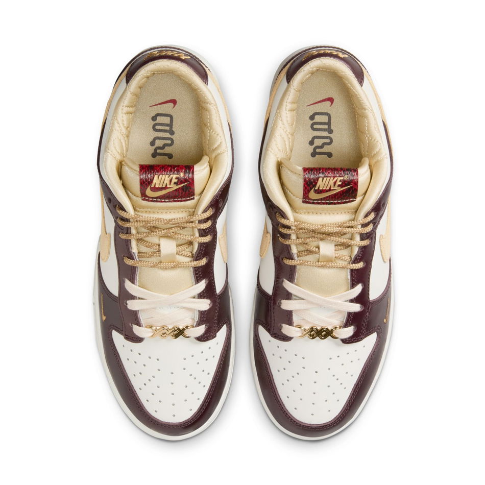 Dunk Low LX 'Year of the Snake' Sneaker Ayakkabı