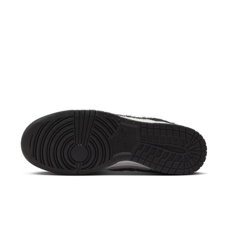 NIKE - Dunk Low Retro 'Panda' SE Erkek Sneaker Ayakkabı (1)