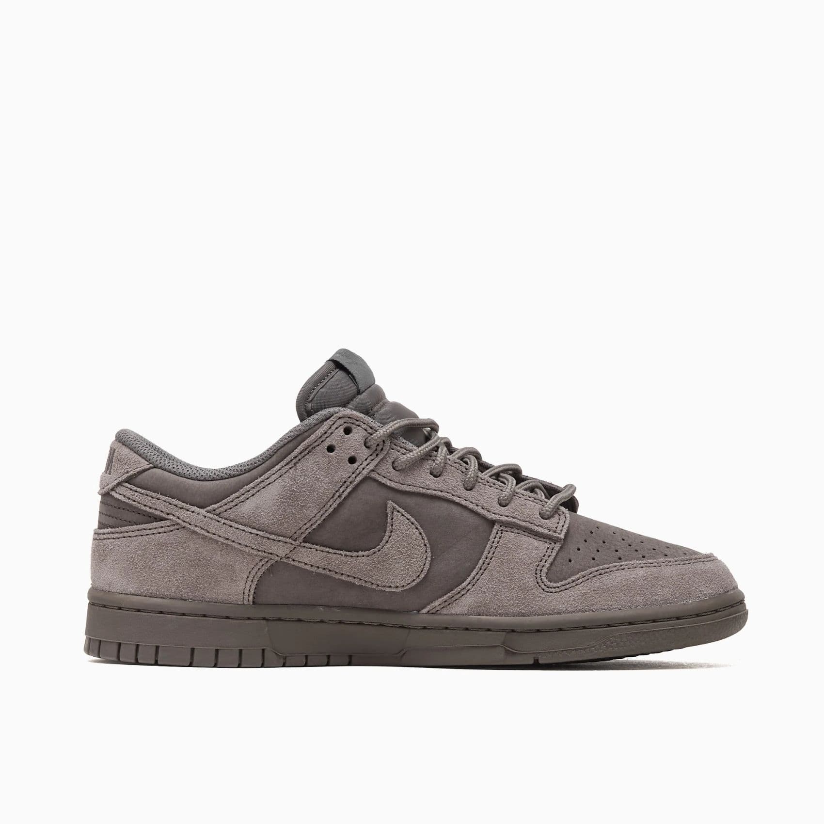 Nike Kahverengi Nike Dunk Low Retro SE