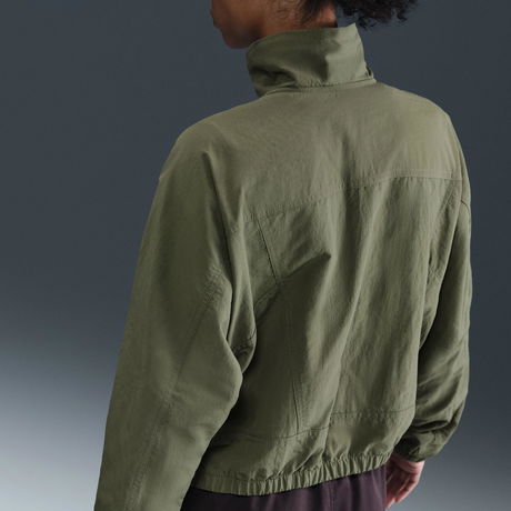 NIKE - Everything Woven Repel UV Jacket Kadın Ceket (1)