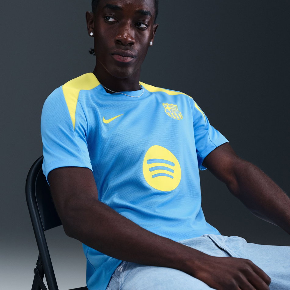 FC Barcelona Dri-FIT Strike SS Top Erkek Forma