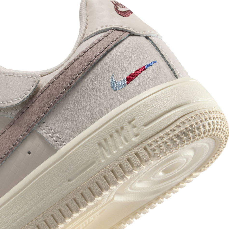 Force 1 Low EasyOn LV8 1 Ps Çocuk Sneaker Ayakkabı