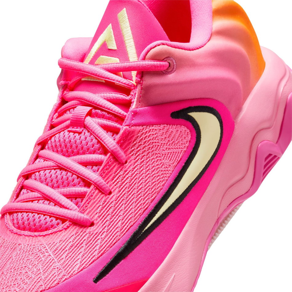 Giannis Immortality 4 'Hyper Pink' Erkek Basketbol Ayakkabısı