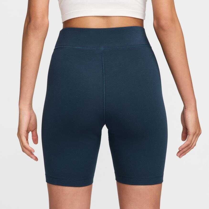 High-Waisted 8In Short Kadın Şort