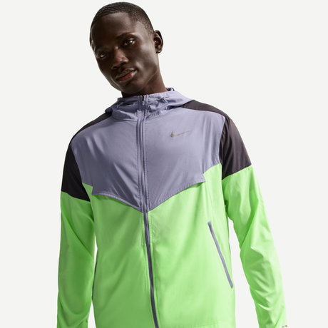 NIKE - Impossibly Light Windrunner Jacket Erkek Ceket (1)