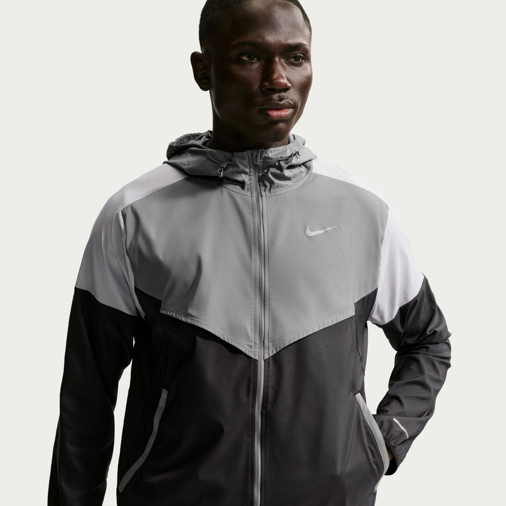 Nike Impossibly Light Windrunner Jacket Erkek Gri Ceket HV6521-087