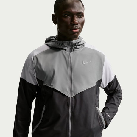 NIKE - Impossibly Light Windrunner Jacket Erkek Gri Ceket