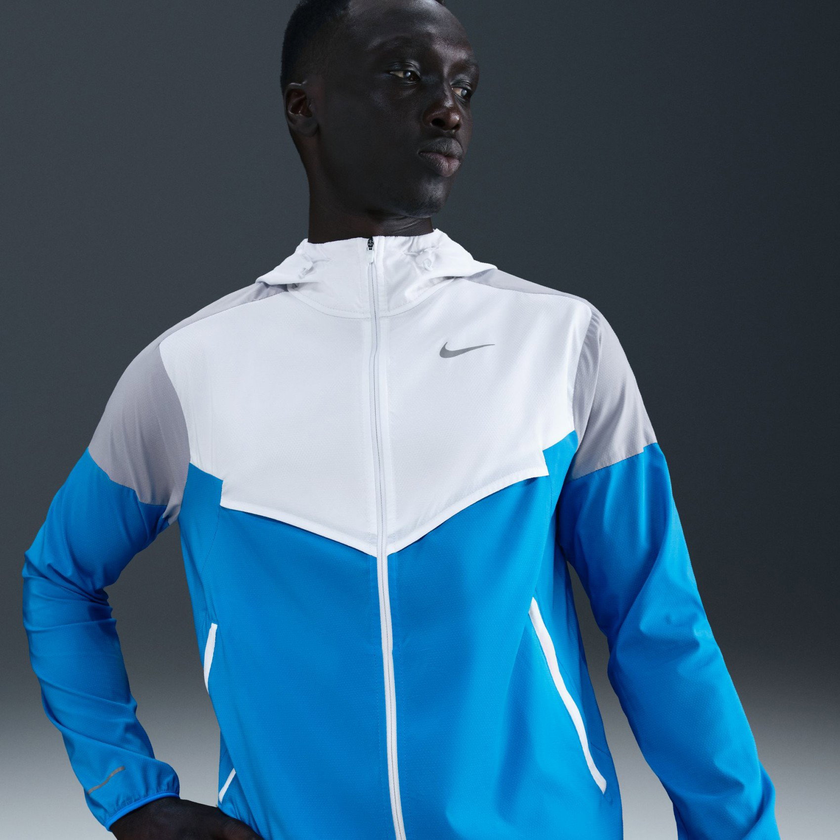 Nike Impossibly Light WR Jacket Erkek Ceket ve Yağmurluk HV6521-101