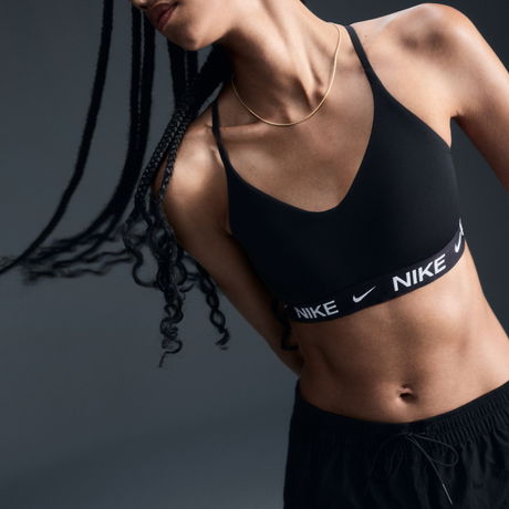 NIKE - Indy Dri-FIT Hafif Destekli Pedli Bra Kadın Siyah Sporcu Sütyeni