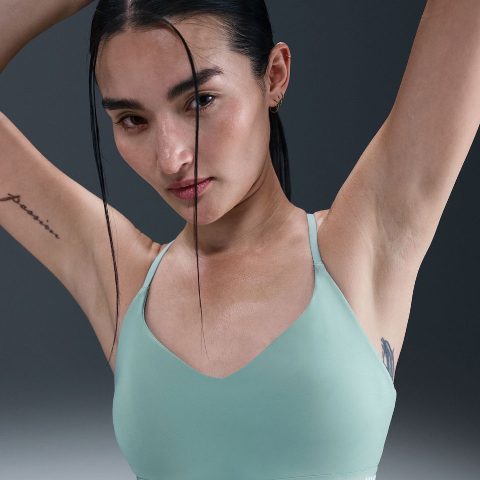 Indy Dri-FIT Hafif Destekli Pedli Bra Kadın Sporcu Sütyeni
