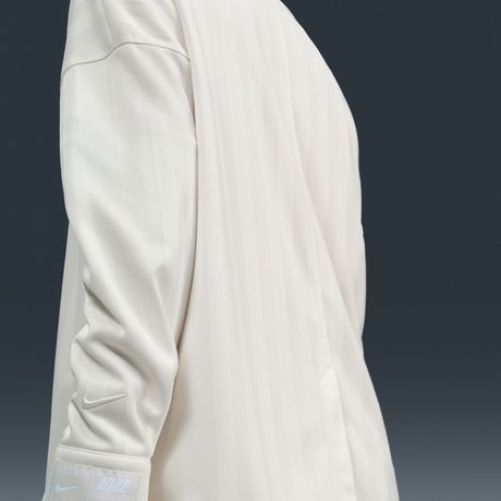 NIKE - Jacquard Stripe Button Down Kadın Gömlek (1)