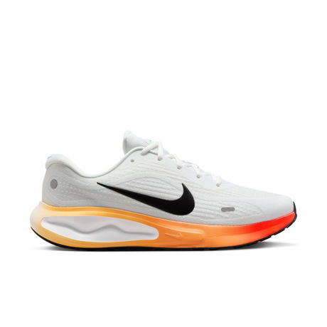 NIKE - Journey Run Erkek Beyaz Koşu Ayakkabısı (1)