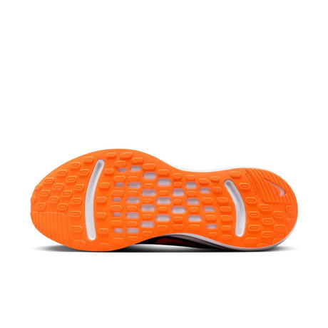 NIKE - Journey Run Erkek Koşu Ayakkabısı (1)