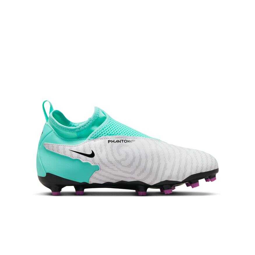 Nike soccer boots phantom best sale