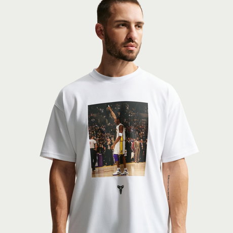 NIKE - Kobe '81 Points' Dri-FIT Tee Max90 Erkek Beyaz Tişört
