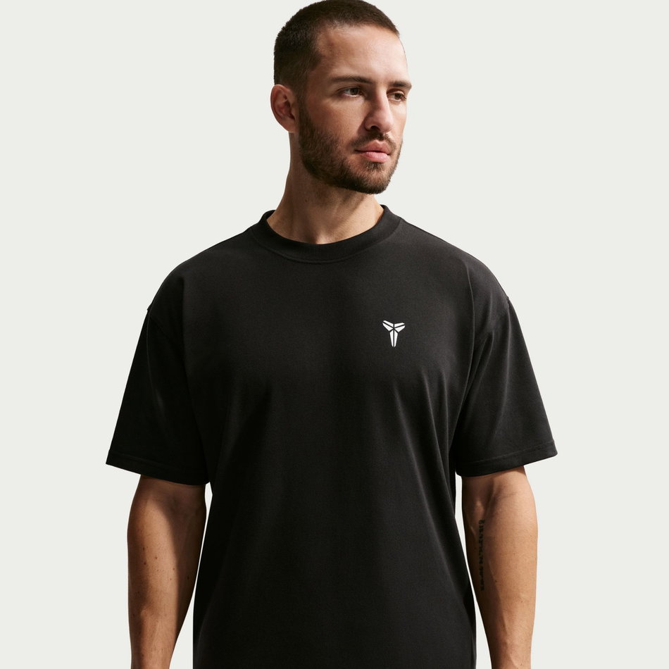 Kobe Dri-FIT Tee Max90 Erkek Siyah Tişört