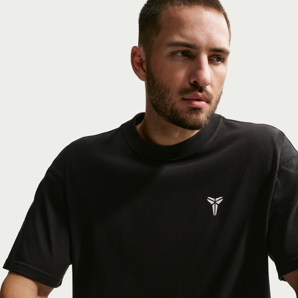 Kobe Dri-FIT Tee Max90 Erkek Siyah Tişört