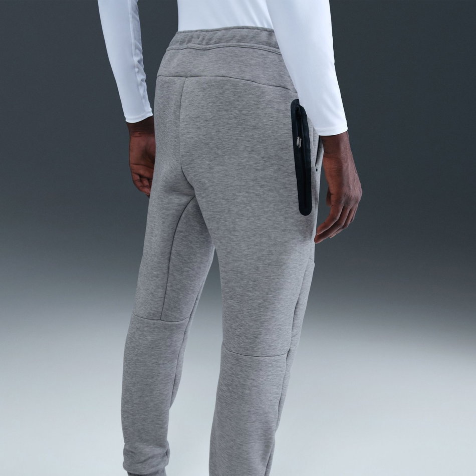 Kobe Tech Fleece Jogger Erkek Gri Eşofman Altı