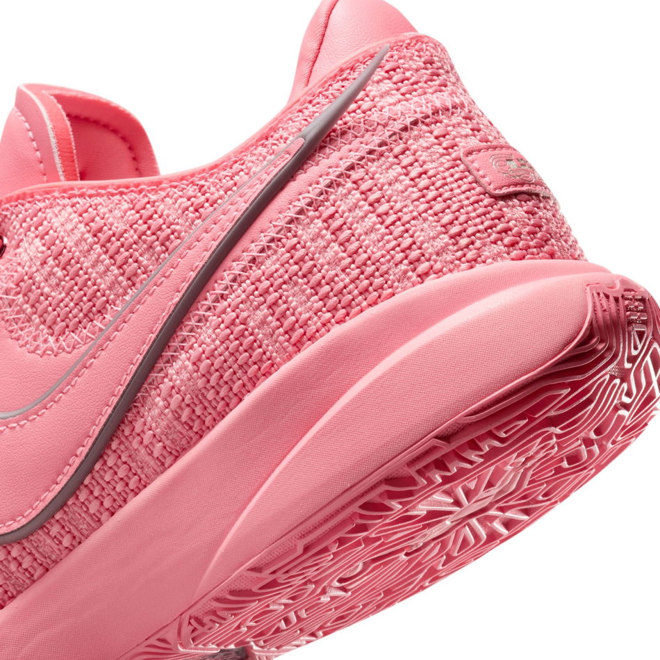 LeBron 20 'Pink Diamond' Erkek Basketbol Ayakkabısı