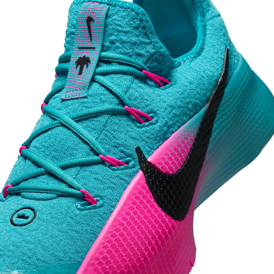 LeBron TR 1 'Pink Blast' Erkek Fitness Ayakkabısı