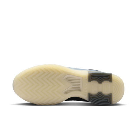NIKE - LeBron Witness 9 'Black Coconut Milk' Erkek Basketbol Ayakkabısı (1)
