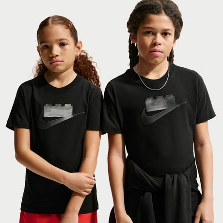 NIKE - Nike x LEGO® Tee Çocuk Siyah Tişört