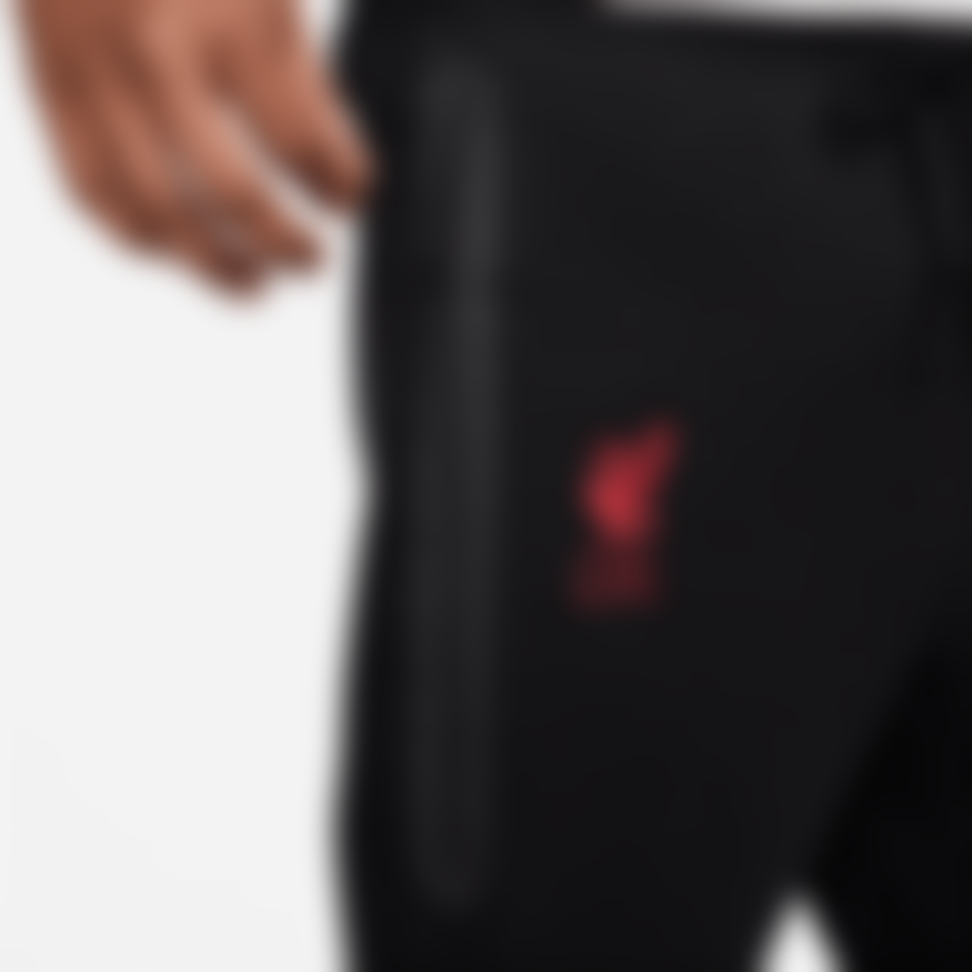 Liverpool Fc Tech Fleece Jogger Pant Erkek Eşofman Altı