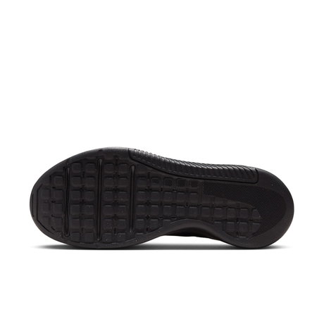 NIKE - Mc Trainer 3 Erkek Siyah Fitness Ayakkabısı (1)
