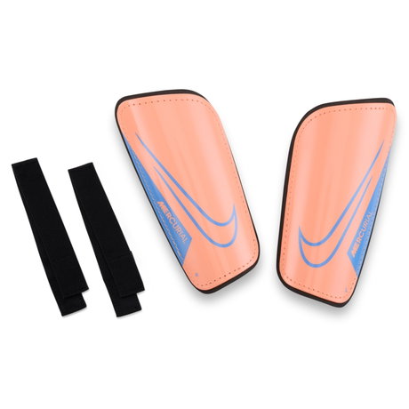 NIKE - Mercurial Hardshell Futbol Tekmeliği