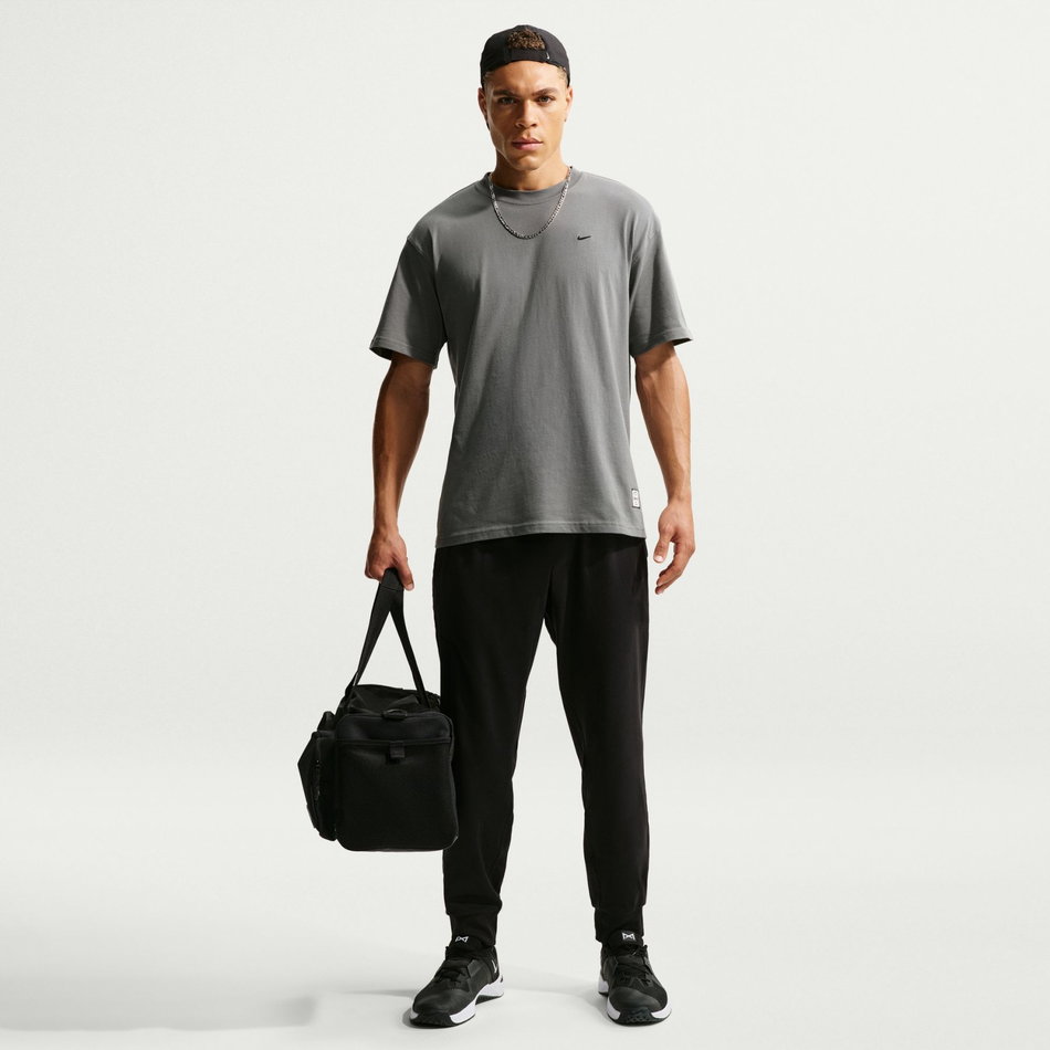 Nike N.A.C. Tee Lse Patch Erkek Gri Tişört