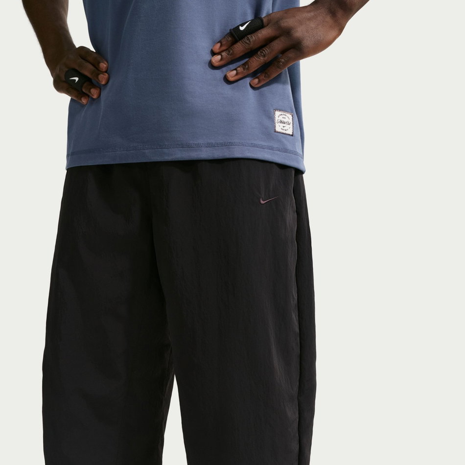 Nike N.A.C. Dri-FIT Woven Pant Erkek Siyah Eşofman Altı