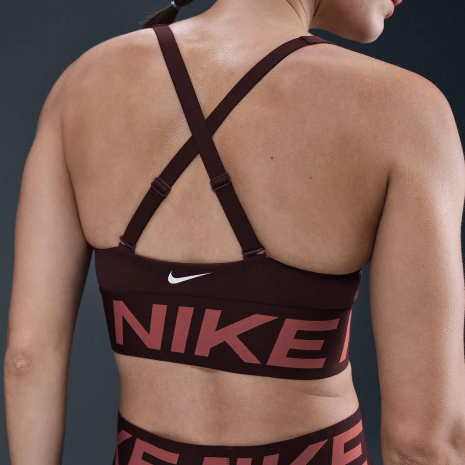 Nike Pro Indy Plunge Orta Destekli Pedli Kadın Sporcu Sütyeni