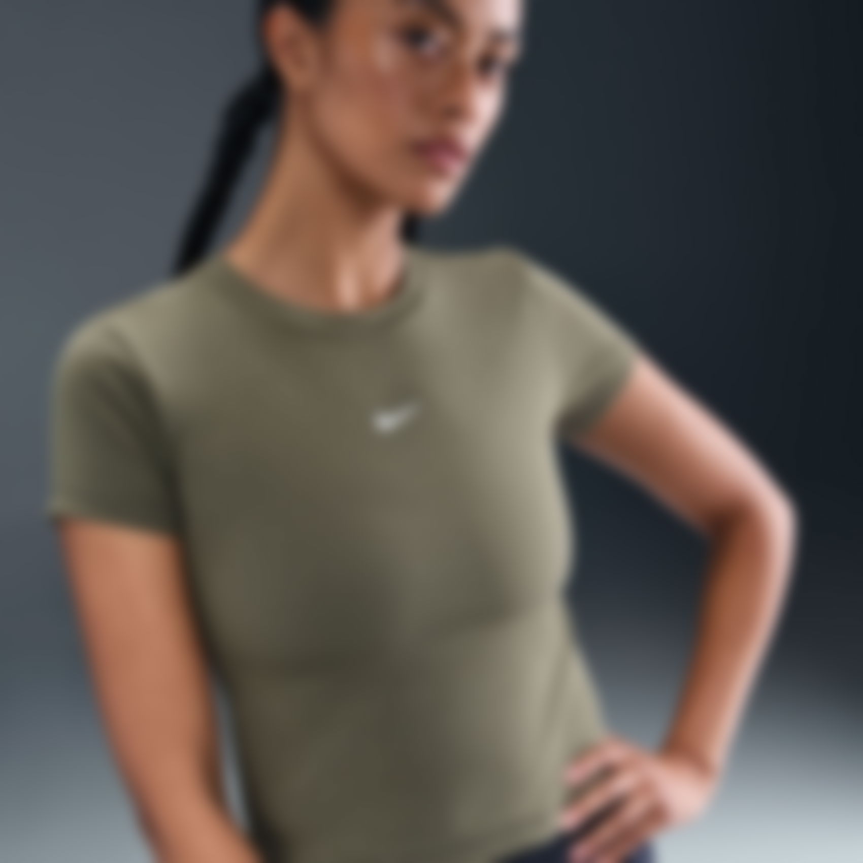 NIKE - Nike Sportswear Crop Kadın Yeşil Tişört